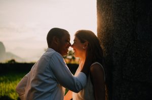 Midget Dating App: Finding Love in a Unique Way